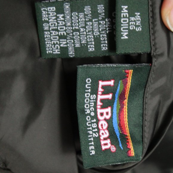 L.L. Bean Reversible Down Puffer Winter Vest - Picture 6 of 8